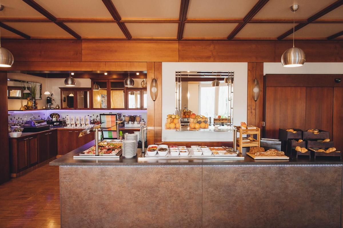 Hotel Attersee Seewalchen Ngoại thất bức ảnh